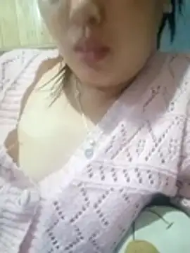 Snapshot of Abi-ni chatting on 06-06-26, 01:05 Abi-ni online show from 06-06-26, 01:05