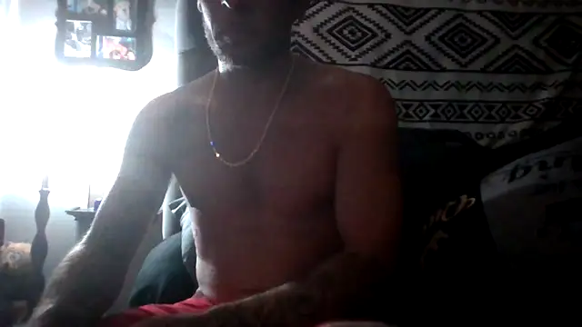 Snapshot of Envyussfantasy chatting on 04-14-26, 07:36 Envyussfantasy online show from 04-14-26, 07:36