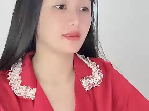 Snapshot of AmyLinee_1 chatting on 05-05-26, 04:20 AmyLinee 1 online show from 05-05-26, 04:20