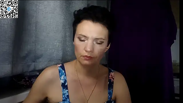 Snapshot of HotMamaQueen234 chatting on 06-22-26, 07:33 HotMamaQueen234 online show from 06-22-26, 07:33