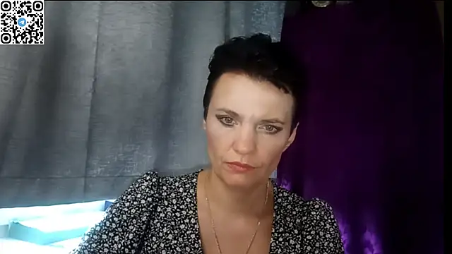 Snapshot of HotMamaQueen234 chatting on 07-14-26, 11:38 HotMamaQueen234 online show from 07-14-26, 11:38