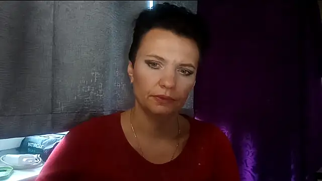 Snapshot of HotMamaQueen234 chatting on 07-29-26, 11:30 HotMamaQueen234 online show from 07-29-26, 11:30