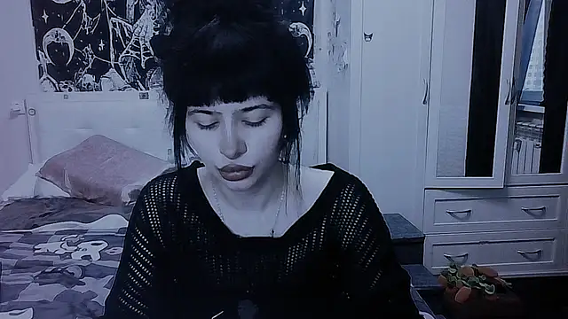 AllisonDeetz online show from 05-22-26, 05:07