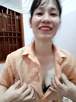 Victoria mila online show from 03-28-26, 01:00