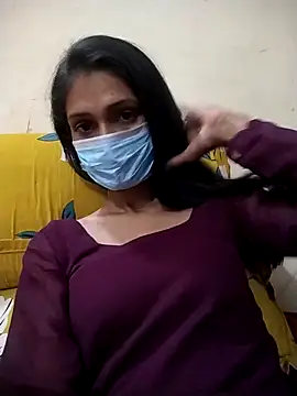 Snapshot of Sonam_y chatting on 04-04-26, 12:13 Sonam y online show from 04-04-26, 12:13