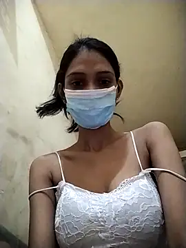 Snapshot of Sonam_y chatting on 04-28-26, 07:46 Sonam y online show from 04-28-26, 07:46