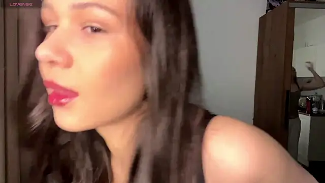 SparkSkarlet online show from 04-19-26, 04:50