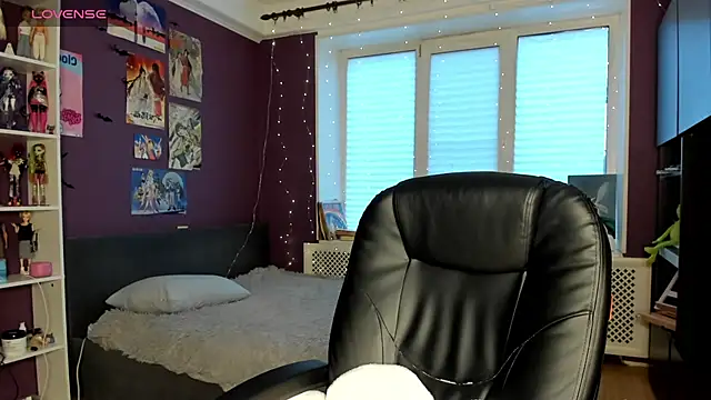 sweet peach    online show from 05-31-26, 06:09