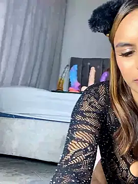 bella valencia online show from 05-10-26, 03:44