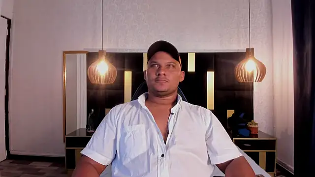 Liam Carters online show from 03-30-26, 07:15