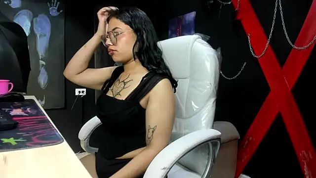 AryahMoonn online show from 03-27-26, 03:12