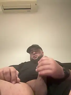 Snapshot of Ryan06617 chatting on 03-30-26, 07:04 Ryan06617 online show from 03-30-26, 07:04