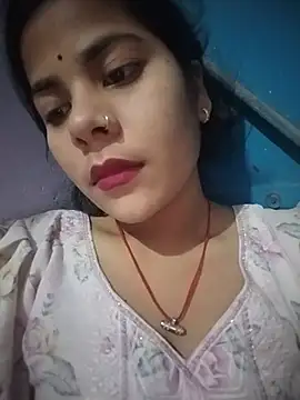Pallavi cute online show from 05-21-26, 04:14
