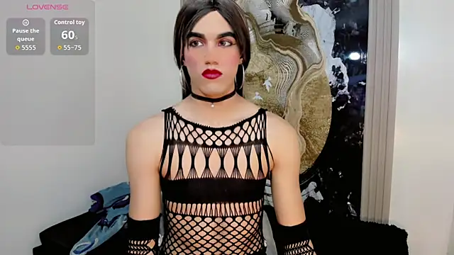 Snapshot of Tiffany_Velanyer__ chatting on 06-05-26, 06:52 Tiffany Velanyer online show from 06-05-26, 06:52