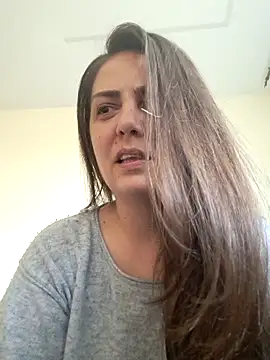 Snapshot of Arya_Malone chatting on 04-17-26, 12:19 Arya Malone online show from 04-17-26, 12:19