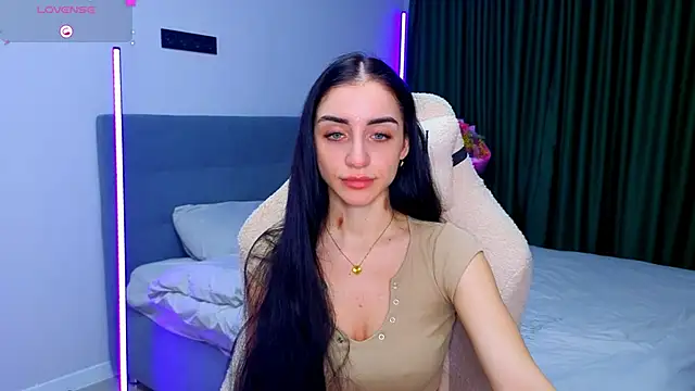 Juliet lu online show from 03-20-26, 05:51