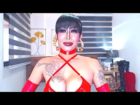Snapshot of DominateMistressTania chatting on 06-17-26, 12:13 DominateMistressTania online show from 06-17-26, 12:13