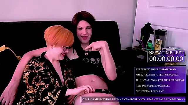Snapshot of LiorahOblivion chatting on 05-21-26, 08:27 LiorahOblivion online show from 05-21-26, 08:27