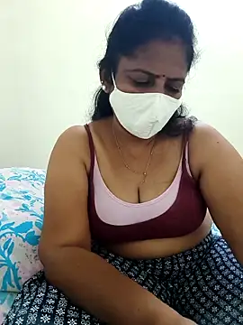 Snapshot of tamil_manjalmaami chatting on 05-06-26, 02:33 tamil manjalmaami online show from 05-06-26, 02:33