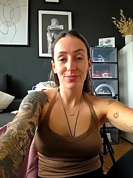 NicoleKaiser online show from 03-31-26, 04:07