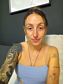 NicoleKaiser online show from 04-26-26, 06:05