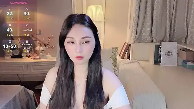 Snapshot of KCYE-CC chatting on 05-21-26, 02:07 KCYE-CC online show from 05-21-26, 02:07