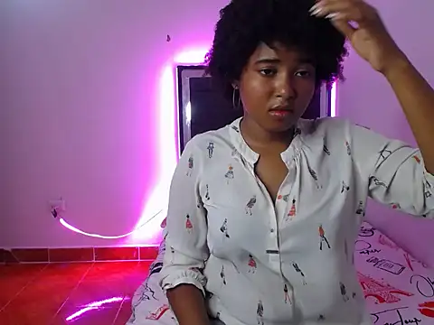 carmen2385 online show from 03-18-26, 06:33