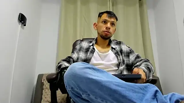 Steban silv online show from 06-06-26, 11:04