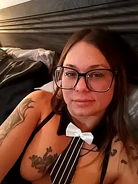 Couple qc online show from 04-20-26, 11:50