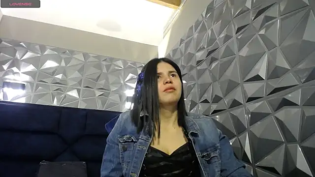 Snapshot of Cata_black chatting on 05-15-26, 11:50 Cata black online show from 05-15-26, 11:50