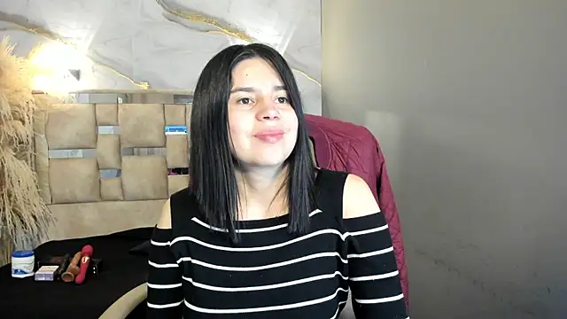 Snapshot of Cata_black chatting on 05-27-26, 12:35 Cata black online show from 05-27-26, 12:35