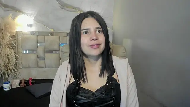Snapshot of Cata_black chatting on 06-12-26, 12:59 Cata black online show from 06-12-26, 12:59