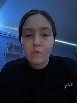 charmingggirl online show from 04-01-26, 05:54