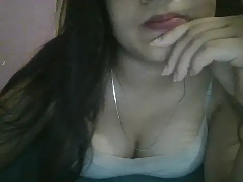 Snapshot of Qween_Seelu chatting on 06-08-26, 11:49 Qween Seelu online show from 06-08-26, 11:49