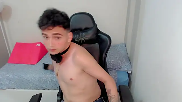 Mathias twinkk online show from 04-05-26, 03:26