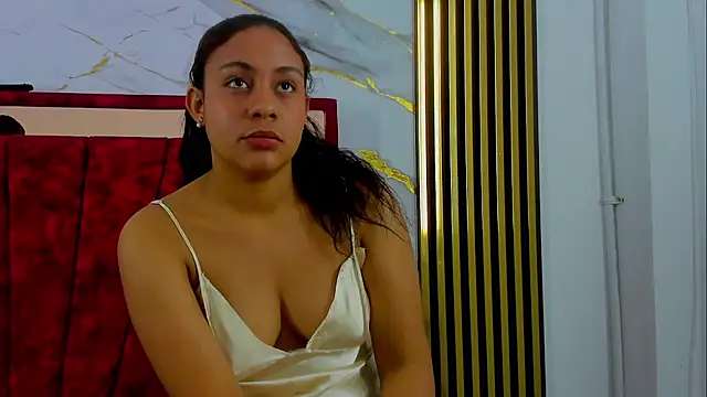 Tiana hots online show from 03-19-26, 01:31