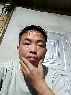 Snapshot of boy-pho- chatting on 03-21-26, 11:37 boy-pho- online show from 03-21-26, 11:37