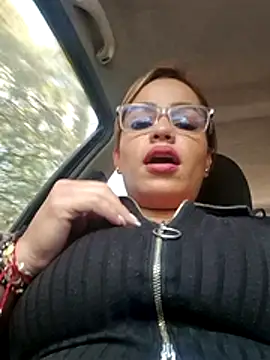 Monita cherry1 online show from 03-21-26, 06:00