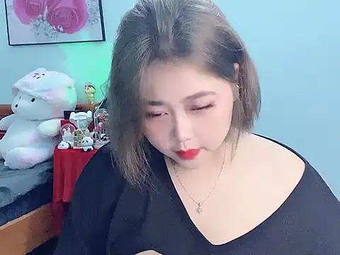 Snapshot of Nhanlu009 chatting on 05-27-26, 12:46 Nhanlu009 online show from 05-27-26, 12:46