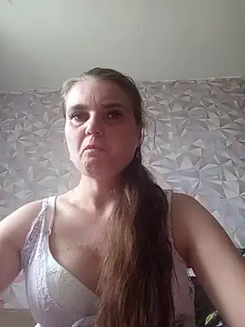 Snapshot of -MilfAnn- chatting on 05-12-26, 08:44 -MilfAnn- online show from 05-12-26, 08:44
