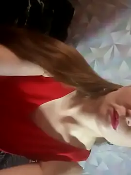 Snapshot of -MilfAnn- chatting on 06-14-26, 03:47 -MilfAnn- online show from 06-14-26, 03:47