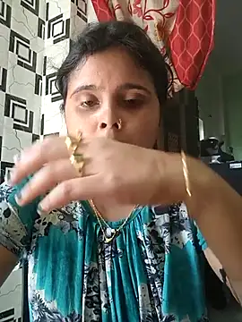 Snapshot of hotbhabhi_0 chatting on 04-04-26, 04:22 hotbhabhi 0 online show from 04-04-26, 04:22