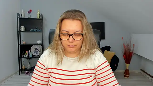 JessieRichards online show from 03-30-26, 06:36