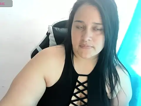 Snapshot of Atenea_19_ chatting on 04-07-26, 06:08 Atenea 19 online show from 04-07-26, 06:08