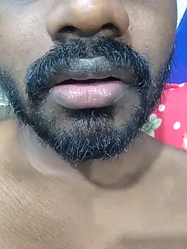 Snapshot of singletamilguy chatting on 03-29-26, 11:54 singletamilguy online show from 03-29-26, 11:54