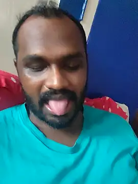 Snapshot of singletamilguy chatting on 03-31-26, 09:10 singletamilguy online show from 03-31-26, 09:10