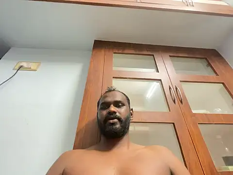 Snapshot of singletamilguy chatting on 04-13-26, 05:07 singletamilguy online show from 04-13-26, 05:07