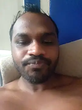 Snapshot of singletamilguy chatting on 04-27-26, 07:39 singletamilguy online show from 04-27-26, 07:39