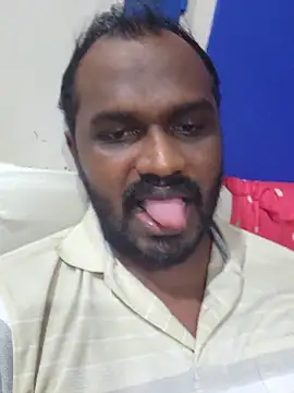 Snapshot of singletamilguy chatting on 05-15-26, 02:46 singletamilguy online show from 05-15-26, 02:46