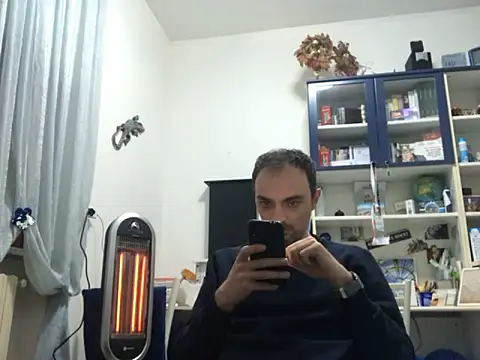 Snapshot of saber910 chatting on 03-18-26, 11:30 saber910 online show from 03-18-26, 11:30